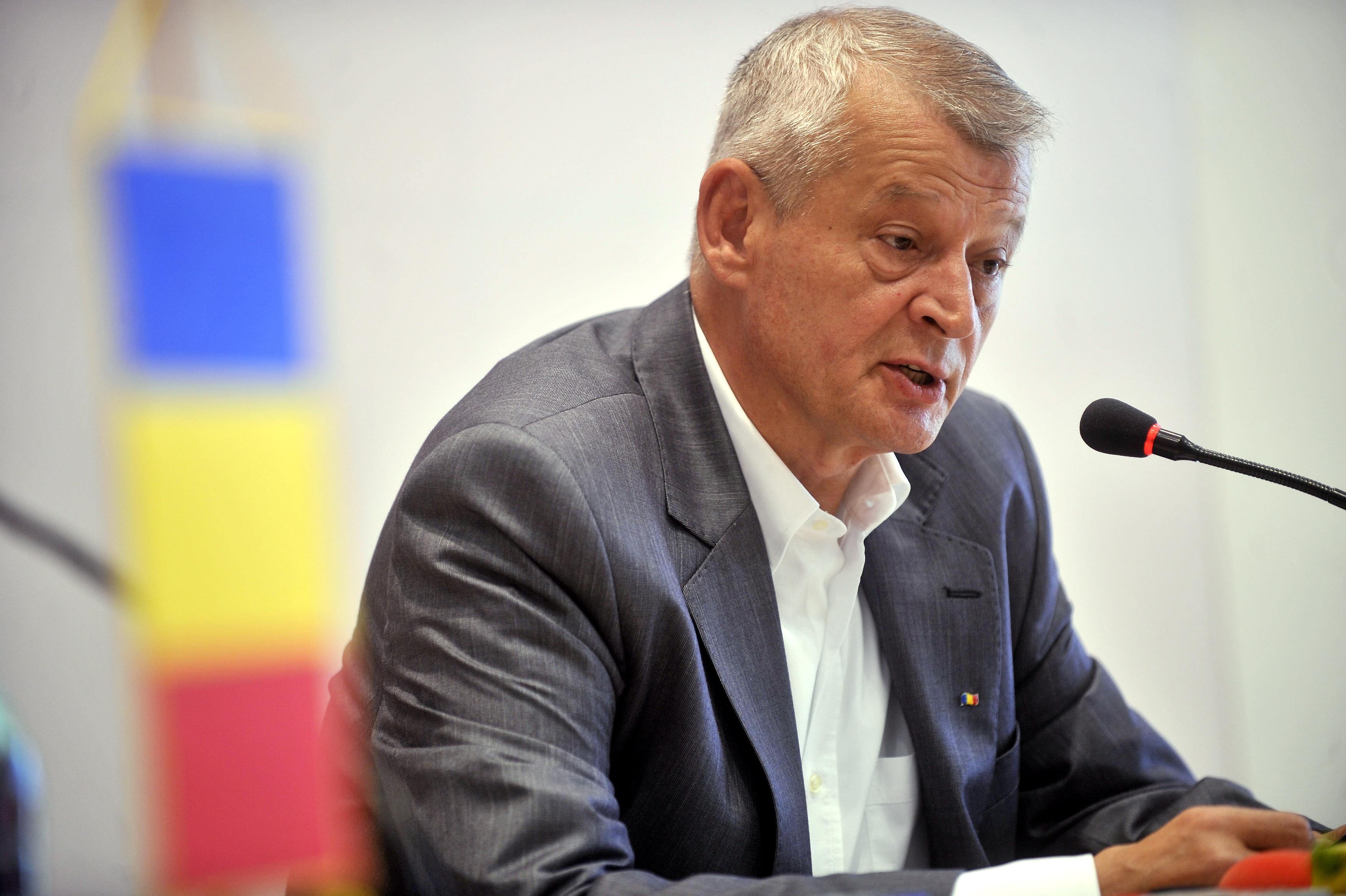 Sorin Oprescu e gata de lupta cu nametii: "Vom avea grija si de strazile mici, din cartiere"