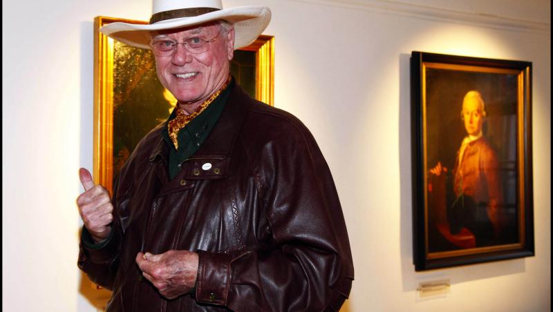 Larry Hagman a primit bani de la Nicolae Ceausescu!