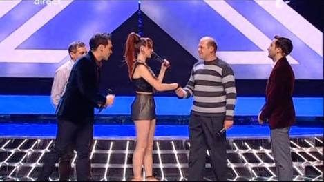 X Factor: Reactia Iuliei Manolache, cand si-a revazut tatal, care a abandonat-o. "Nu meriti respectul meu!"