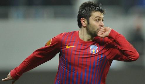 Steaua - Dinamo 3-1/ "Dubla" lui Rusescu decide derby-ul