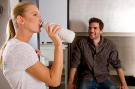 Este laptele sanatos pentru oameni? 10 argumente pro si contra