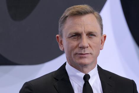 Daniel Craig abia asteapta sa scape de rolul lui James Bond