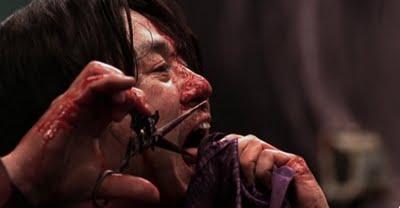 Un indian si-a taiat singur limba pentru ca i-a vorbit urat sotiei