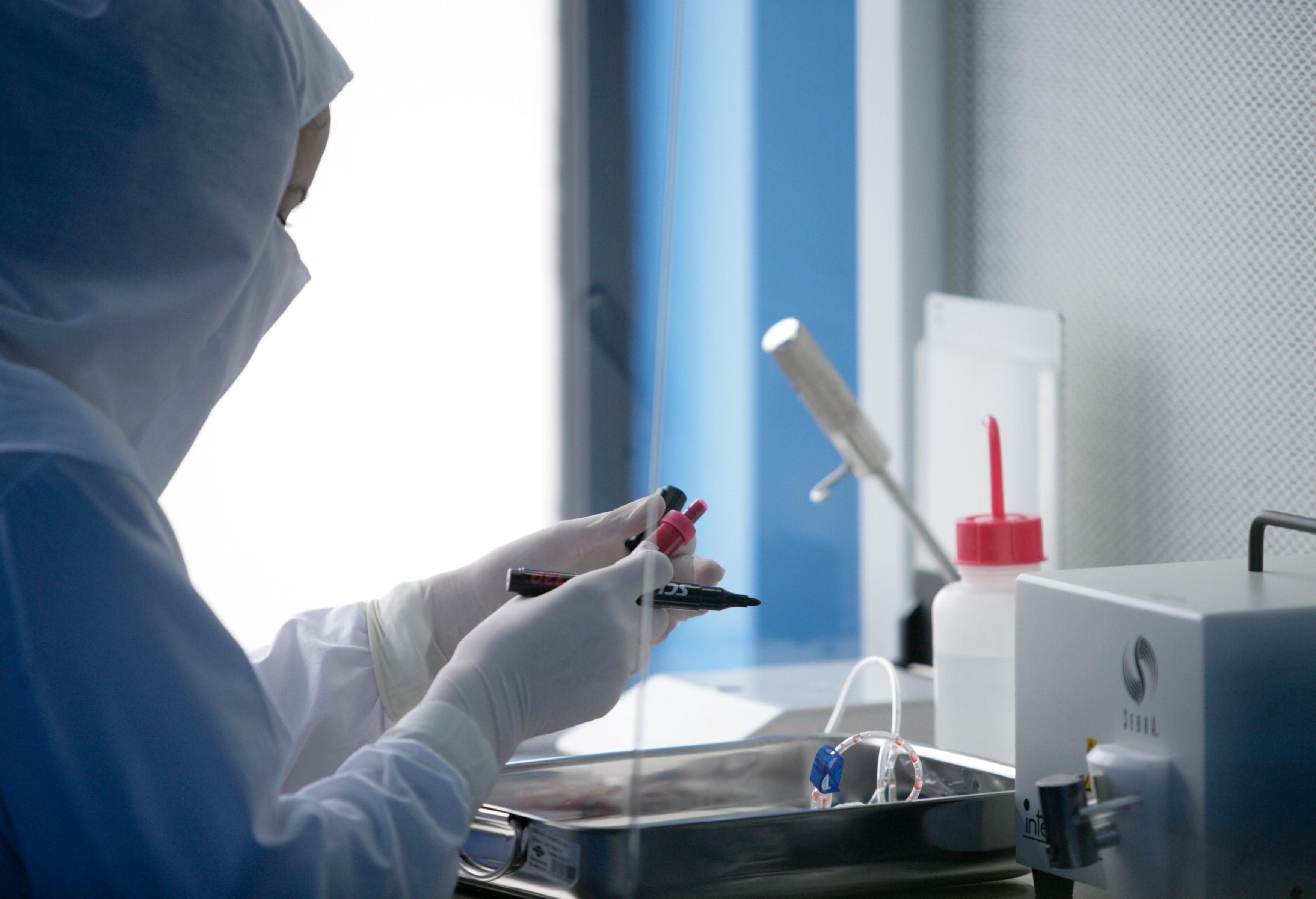 Doi cercetatori romani care lucreaza in SUA au potential sa obtina premiul Nobel