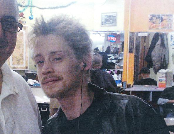 Macaulay Culkin, actorul din "Singur acasa", ar fi incercat sa se sinucida