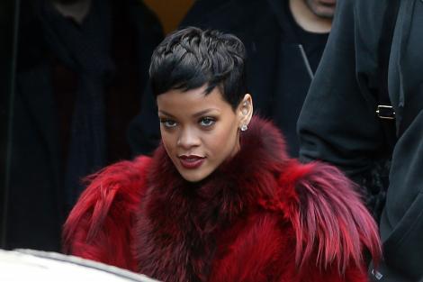 Rihanna si-a cumparat casa de 12 milioane de dolari