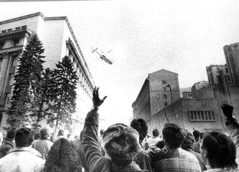 22 decembrie 1989: “Ole, Ole, Ole, Ole, Ceausescu nu mai e!”