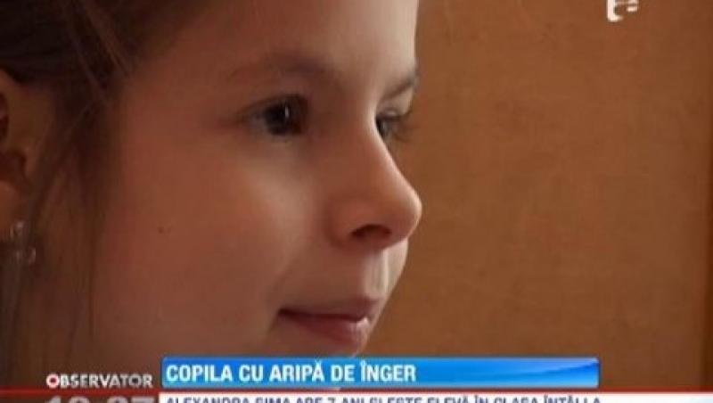 Copila cu aripa de inger: Alexandra Sima are sapte ani si canta la pian cu o singura mana