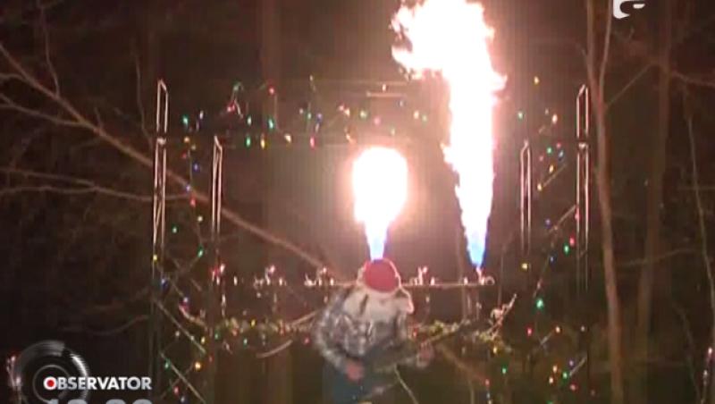 VIDEO! Chitara electrica + pirotehnie = spectacol incendiar!