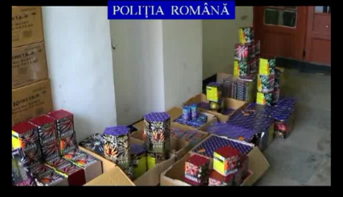 Aproape 200.000 de petarde si pocnitori, confiscate de politistii bucuresteni