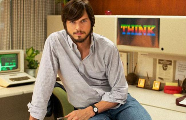 A aparut prima imagine oficiala cu Ashton Kutcher in rolul lui Steve Jobs