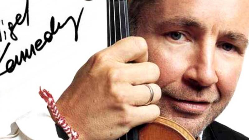 Celebrul violinist Nigel Kennedy concerteaza la Sala Palatului
