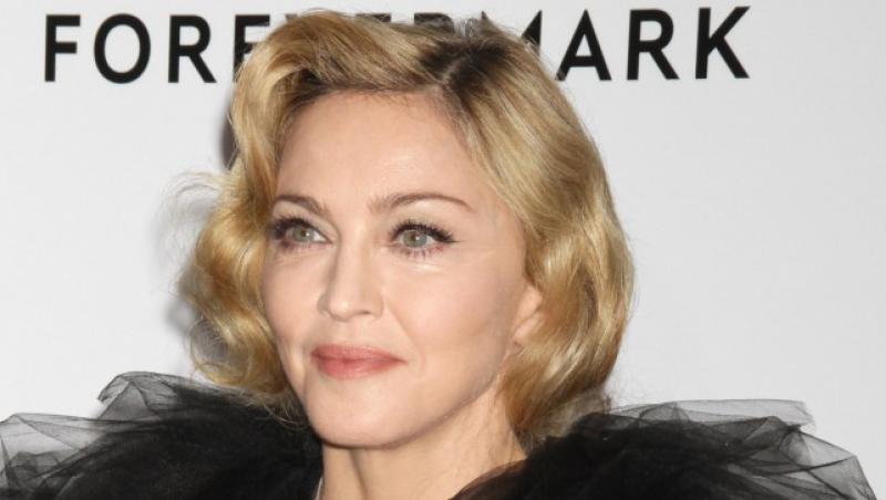 VIDEO! Madonna ridica scoli in Malawi