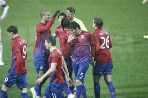 Steaua a rezolvat problema terenului de antrenament