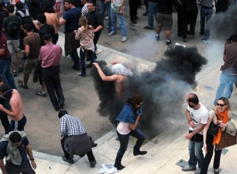 Violente de strada la Atena, din cauza austeritatii