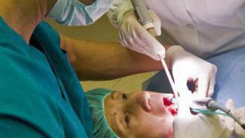 Afla cum sa-ti invingi teama de dentist!