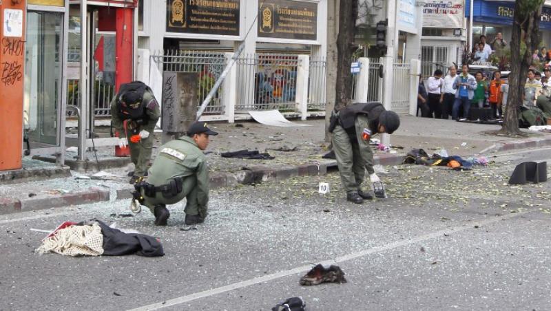 Triplu atentat cu bomba la Bangkok. Atentatorul a ramas fara picioare