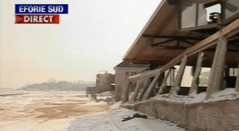 VIDEO! Viscolul a distrus mai multe case din zonele Eforie-Costinesti