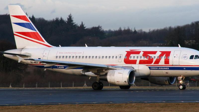 Un pilot al companiei Czech Airlines a murit in timpul zborului. Aeronava a aterizat cu ajutorul copilotului
