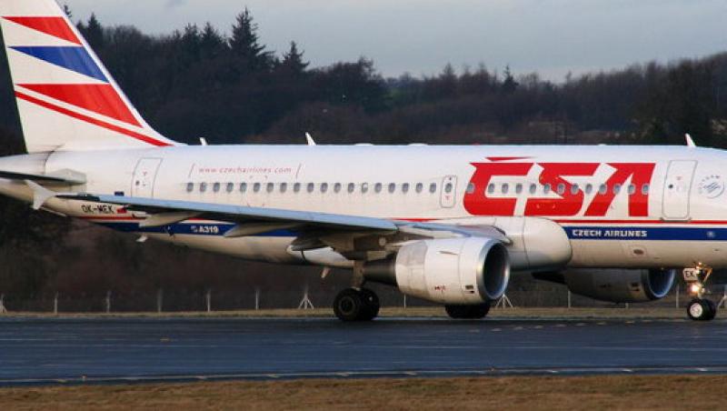 Un pilot al companiei Czech Airlines a murit in timpul zborului. Aeronava a aterizat cu ajutorul copilotului