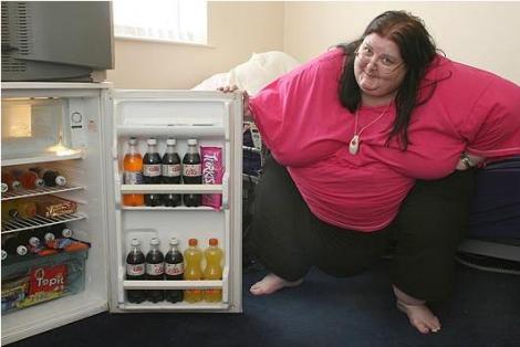 Cea mai grasa femeie din Marea Britanie are 254 de kilograme