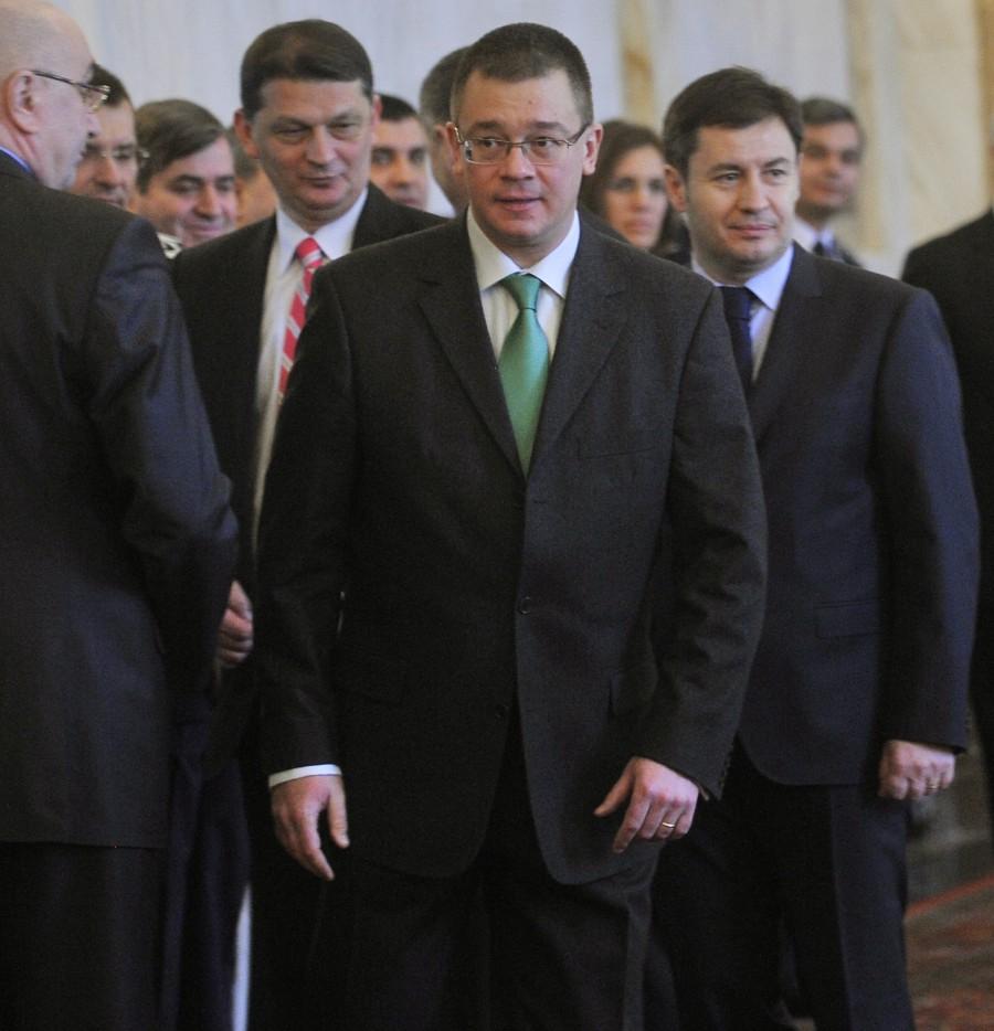 Mihai-Razvan Ungureanu: "Romania este tara cu cea mai mica absorbtie de fonduri comunitare din UE"