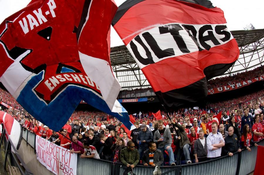 Un fan olandez a fost batut intr-un bar din Capitala, inainte de Steaua-Twente