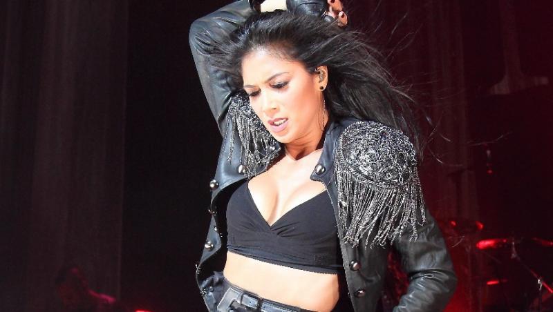 FOTO! Ce sexy e Nicole Scherzinger pe scena!