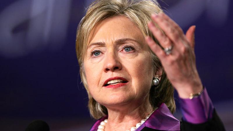Hillary Clinton si Lawrence Summers, principalii candidati la sefia Bancii Mondiale