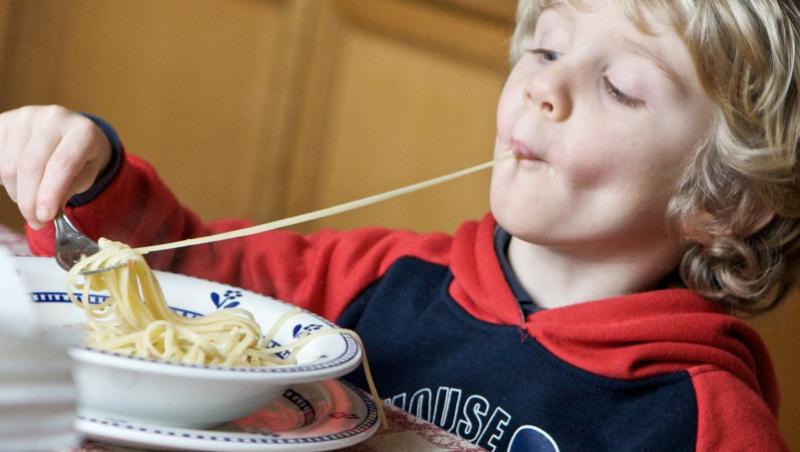 Copiii din Marea Britanie au renuntat la mesele de pranz