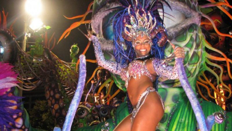 Incepe Carnavalul de la Rio: 3 mil. de prezervative distribuite gratuit