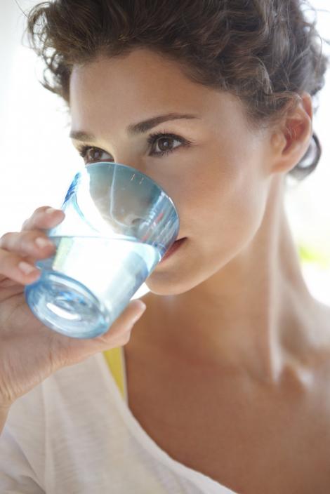 Deshidratarea afecteaza activitatea cerebrala