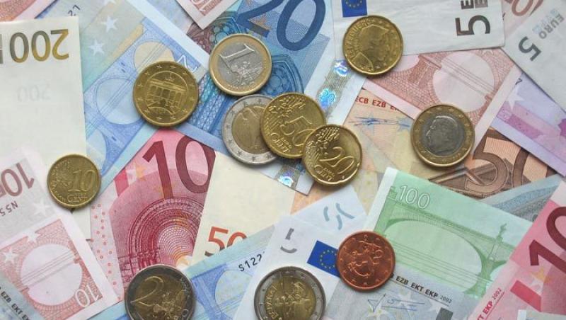 Experti in economie anunta ca zona euro este un dezastru si nu are viitor