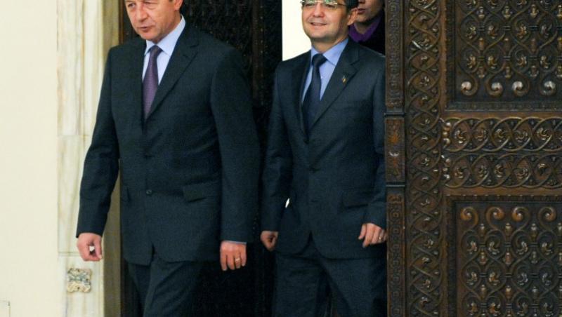 Basescu nici nu se gandeste sa-l schimbe pe Boc