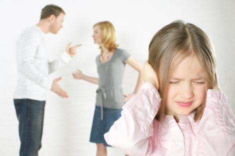 Divortul parintilor afecteaza cel mai mult copiii