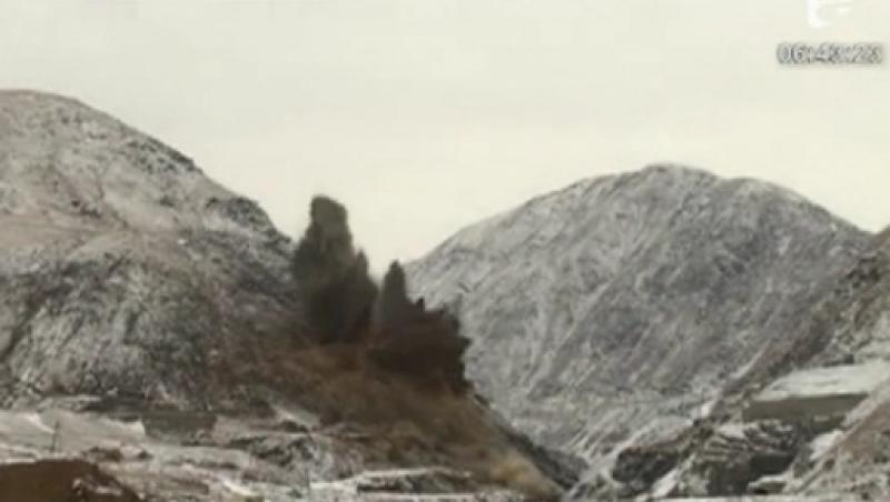 VIDEO! Un munte a fost aruncat in aer in China