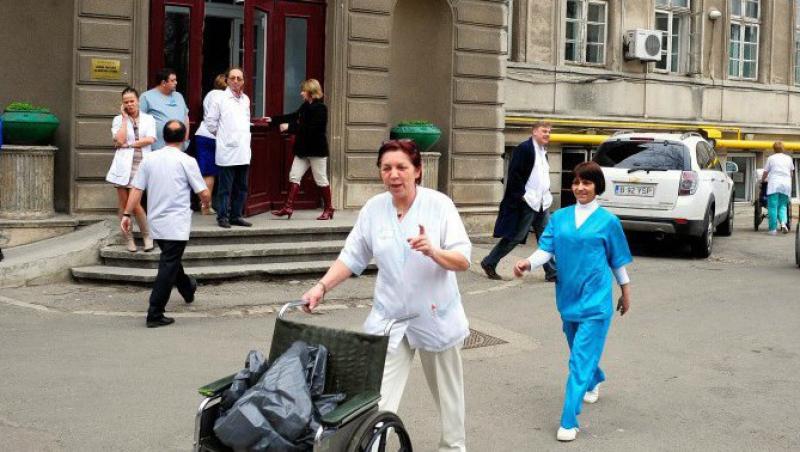 VIDEO! Spitalul din Piatra Neamt, evacuat din cauza unui miros puternic de gaze