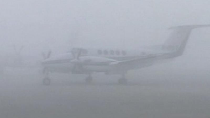 Trafic aerian, afectat de ceata in Romania. Mai multe curse nevoite sa aterizeze din cauza vizibilitatii reduse