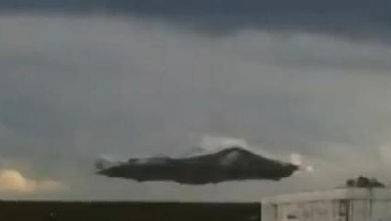 VIDEO! Roswell: prima farfurie zburatoare, fotografiata de aproape!