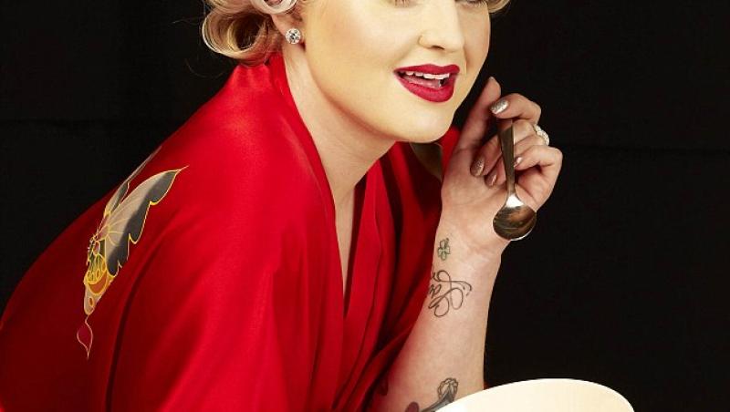 FOTO! Kelly Osbourne, sosia de cosmar a lui Marilyn Monroe