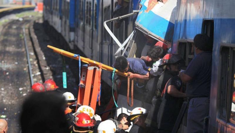 Bilantul accidentului feroviar din Argentina a ajuns la 50 de morti si 675 de raniti