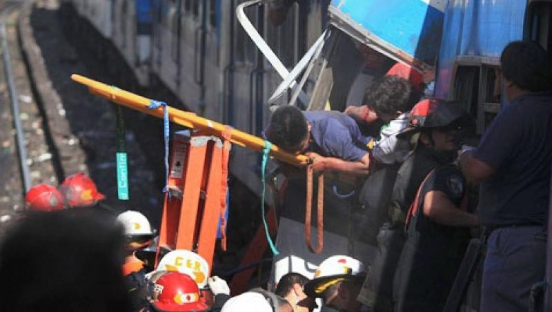 Bilantul accidentului feroviar din Argentina a ajuns la 50 de morti si 675 de raniti