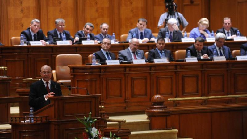 Traian Basescu vine in fata Parlamentului pe 7 martie