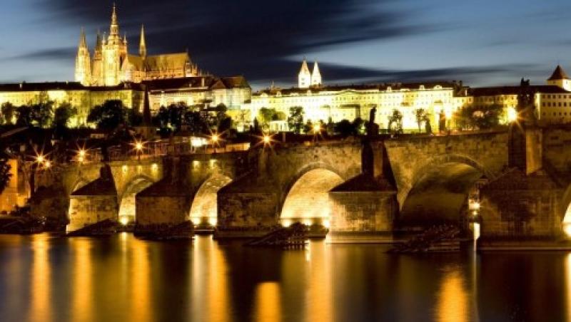 VIDEO! Coruptia din Praga a devenit obiectiv turistic