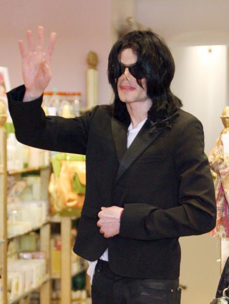 Michael Jackson avea datorii de 440 de milioane de dolari
