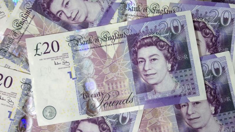 UK: Doua romance acuzate ca au luat ajutoare de sute de mii de lire, condamnate sa restituie 18,65 £