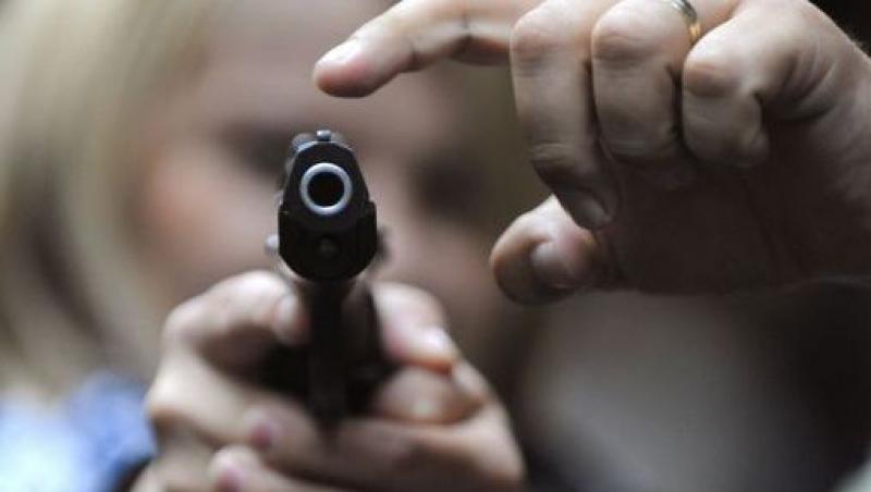 Bucuresti: Hoti prinsi cu focuri de arma de politisti