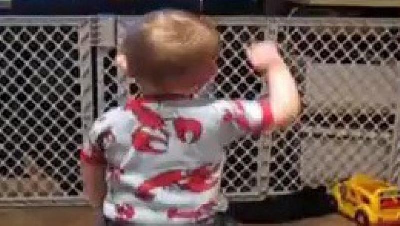 VIDEO! Un bebelus iubeste dansul pe muzica lui Will Smith