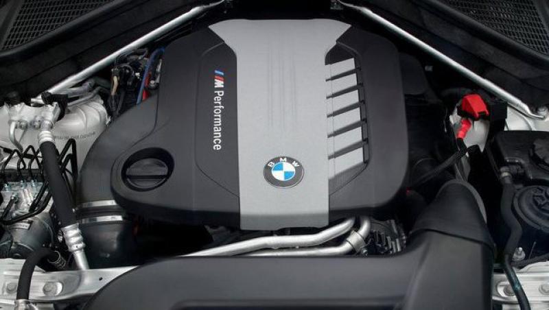 VIDEO! VEZI cum functioneaza motorul BMW Tri-Turbo diesel!