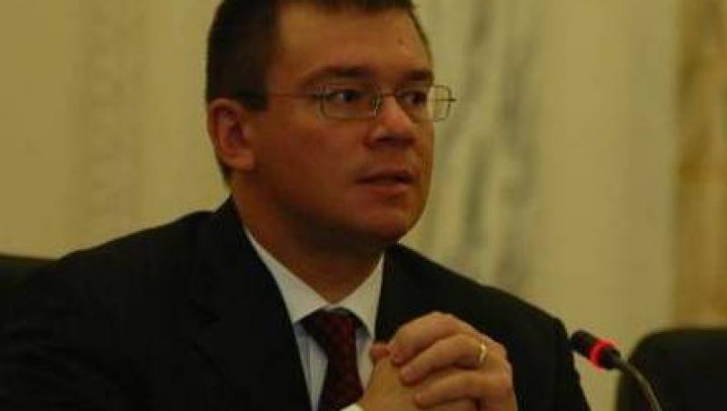 Ponta: Ungureanu nu ii poate demite pe prefecti, e clar ca in Guvern nu s-a schimbat nimic